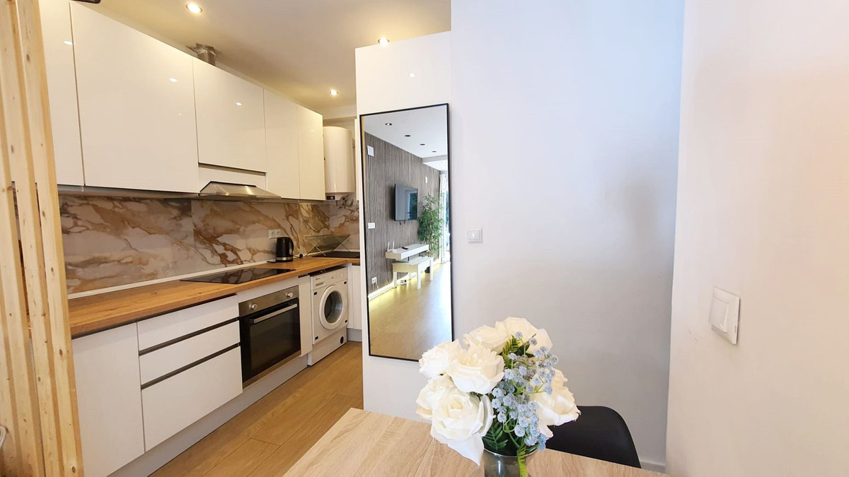 Se vende Apartamento Planta Baja de 2 dormitorios en Costa Del Sol, Málaga, España