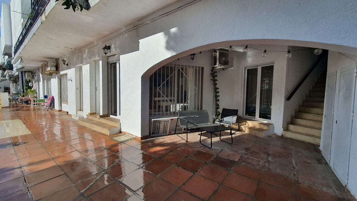 Se vende Apartamento Planta Baja de 2 dormitorios en Costa Del Sol, Málaga, España