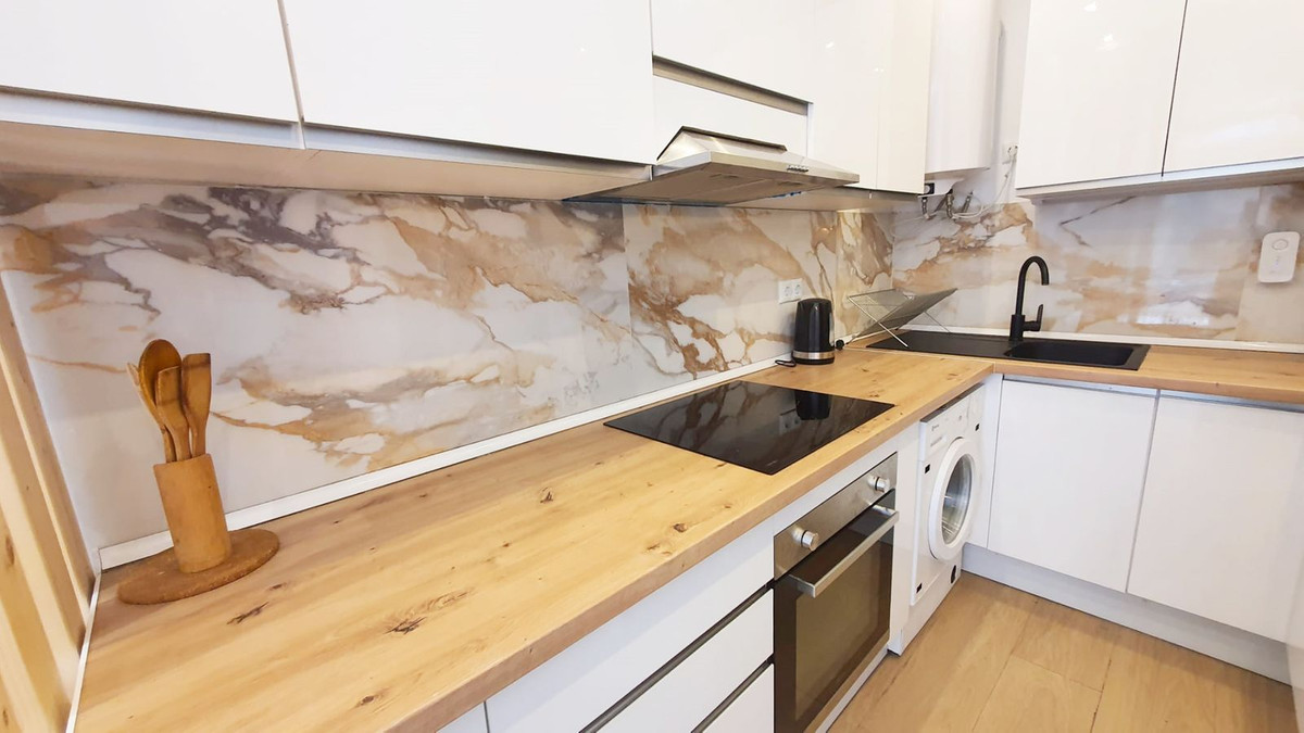 Se vende Apartamento Planta Baja de 2 dormitorios en Costa Del Sol, Málaga, España