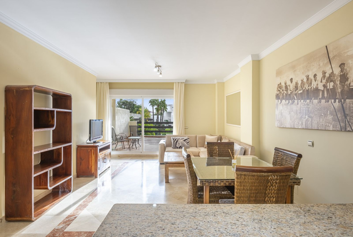 2 Bed Apartment for sale in Estepona Costa Del Sol, Málaga, Spain