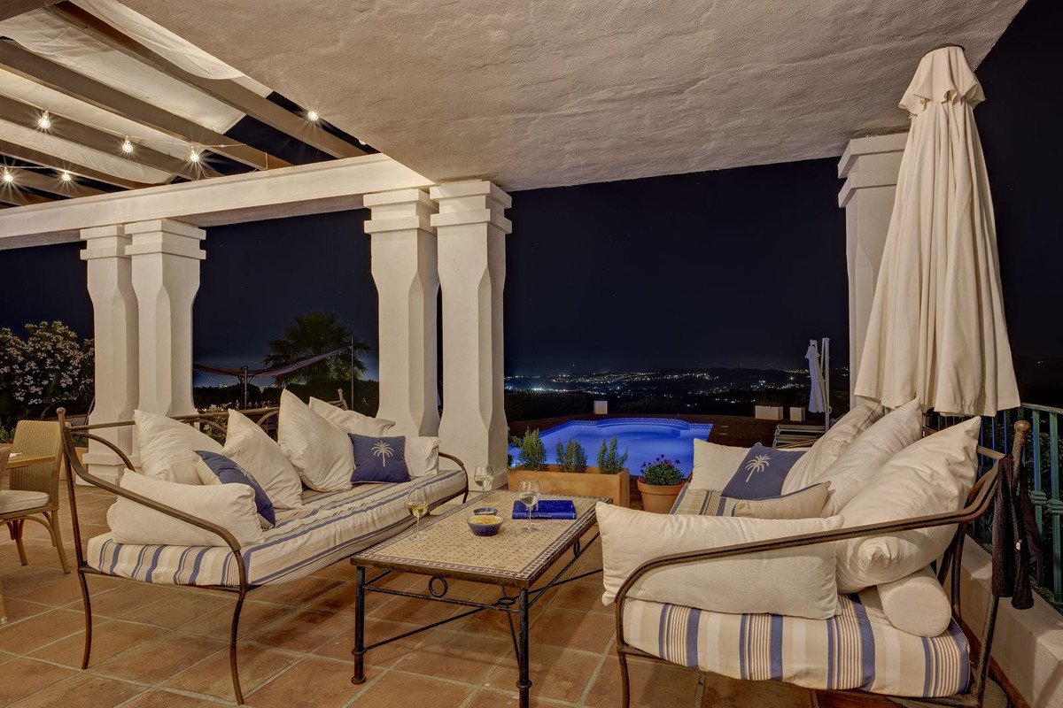 6 Bed Townhouse for sale in Mijas Costa Del Sol, Málaga, Spain