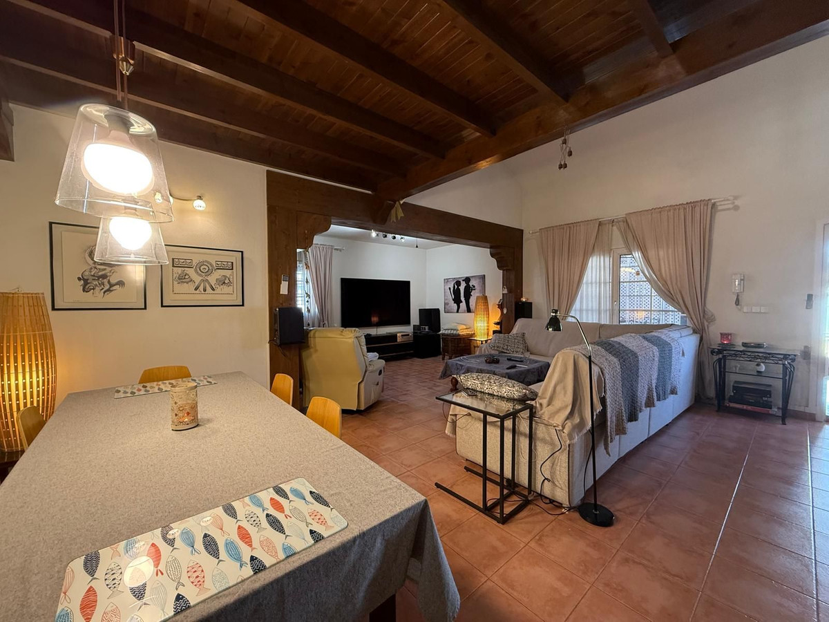 Se vende Villa - Chalet de 4 dormitorios en Costa Calida, Murcia, España