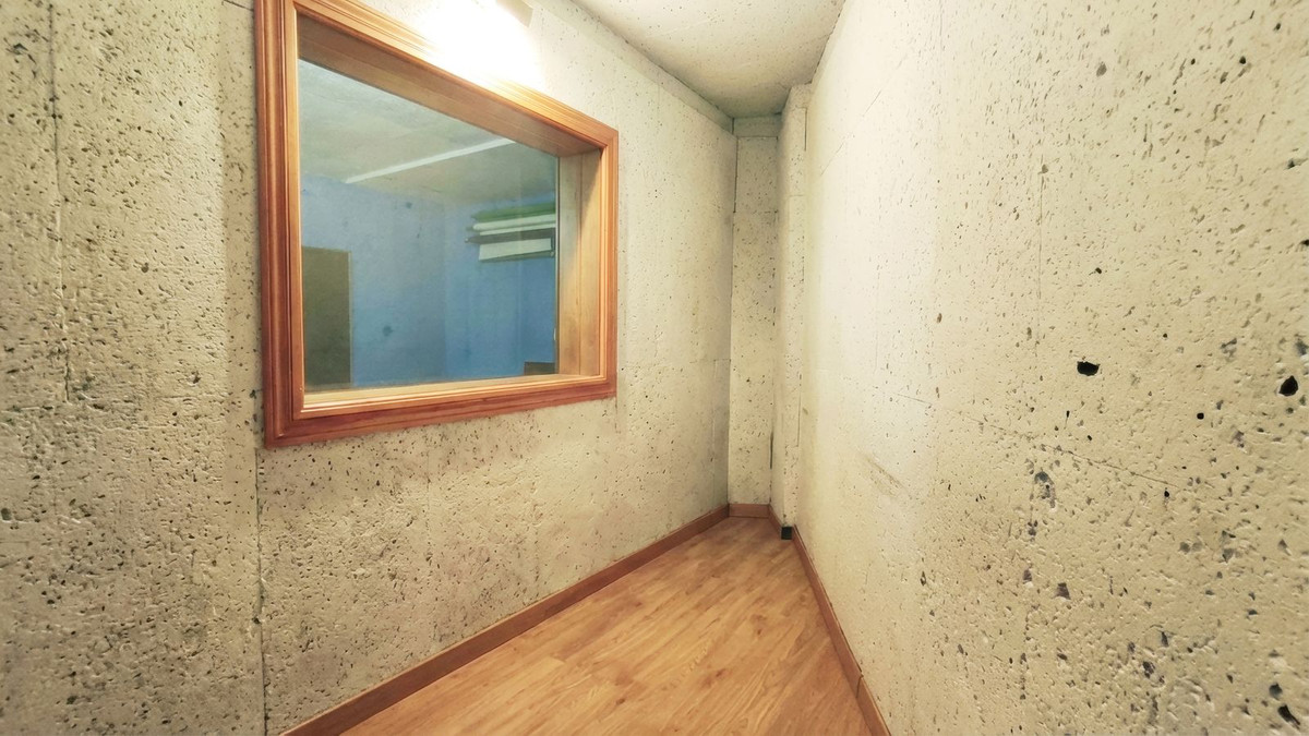 Se vende Tienda  en Costa Del Sol, Málaga, España