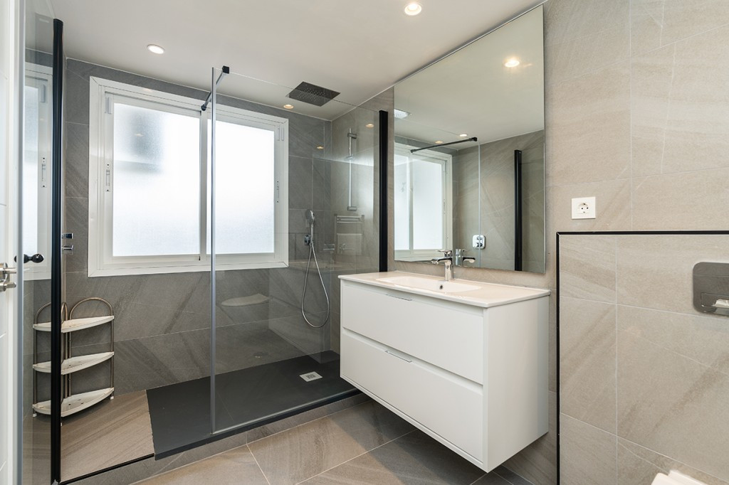 4 Bed Townhouse for sale in Marbesa Costa Del Sol, Málaga, Spain