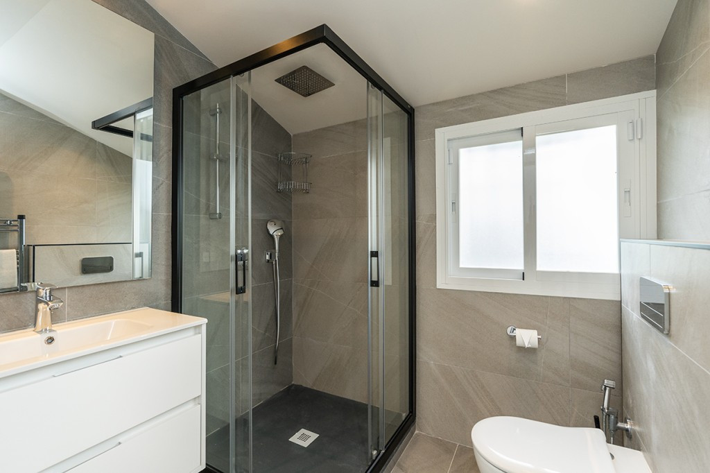 4 Bed Townhouse for sale in Marbesa Costa Del Sol, Málaga, Spain