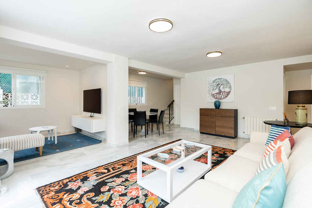 4 Bed Townhouse for sale in Marbesa Costa Del Sol, Málaga, Spain