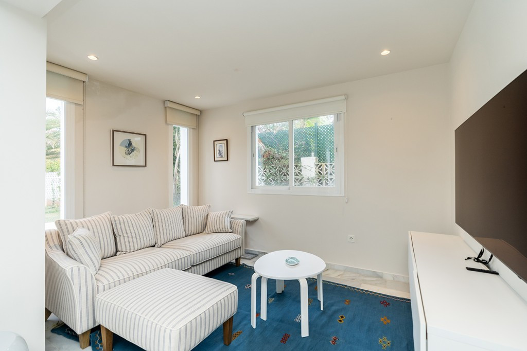 4 Bed Townhouse for sale in Marbesa Costa Del Sol, Málaga, Spain