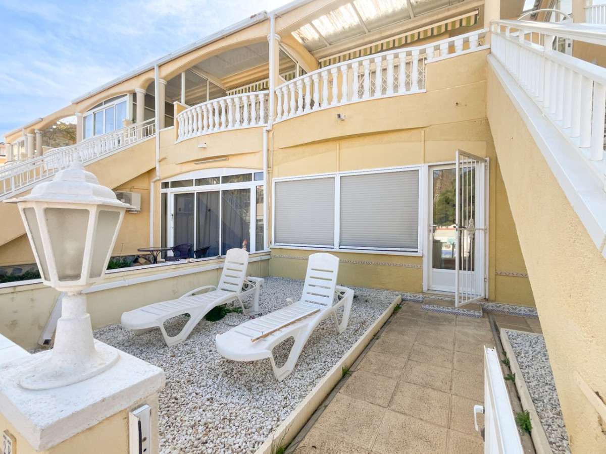 Se vende Apartamento Planta Baja de 2 dormitorios en Costa Blanca, Alicante, España