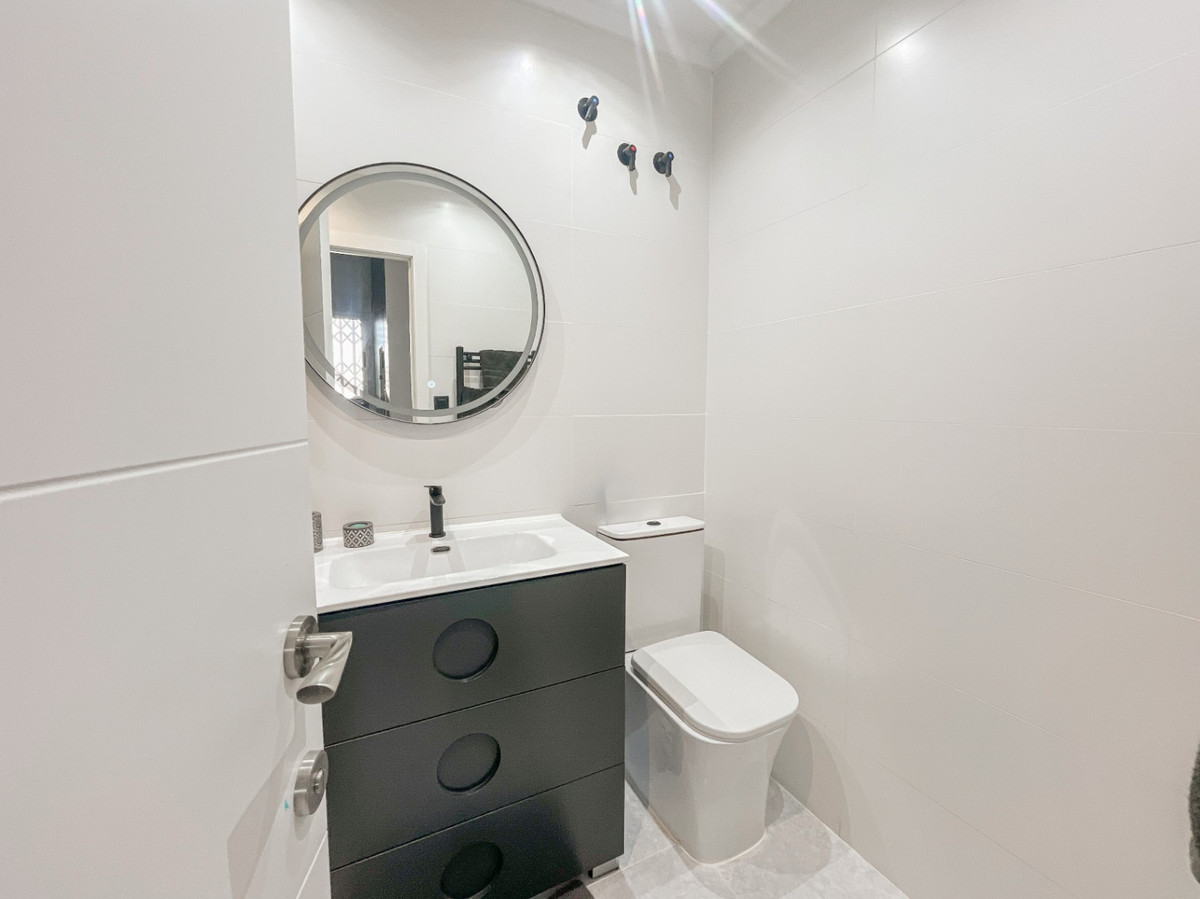 Se vende Apartamento Planta Baja de 2 dormitorios en Costa Blanca, Alicante, España