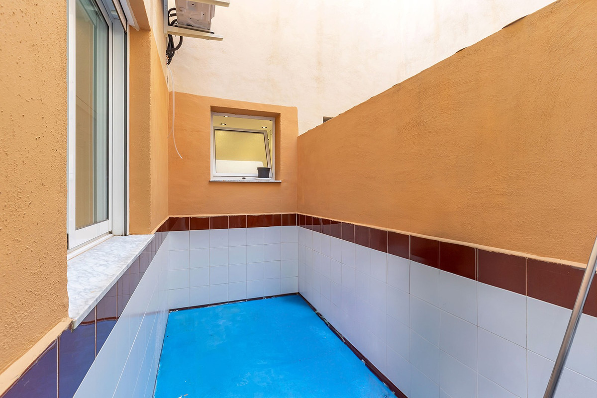 Se vende Apartamento Planta Baja de 3 dormitorios en Costa Blanca, Alicante, España