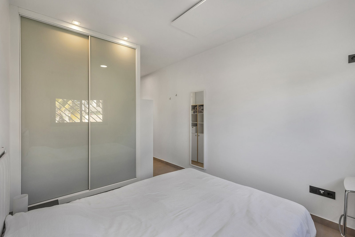 Se vende Apartamento Planta Baja de 2 dormitorios en Costa Blanca, Alicante, España