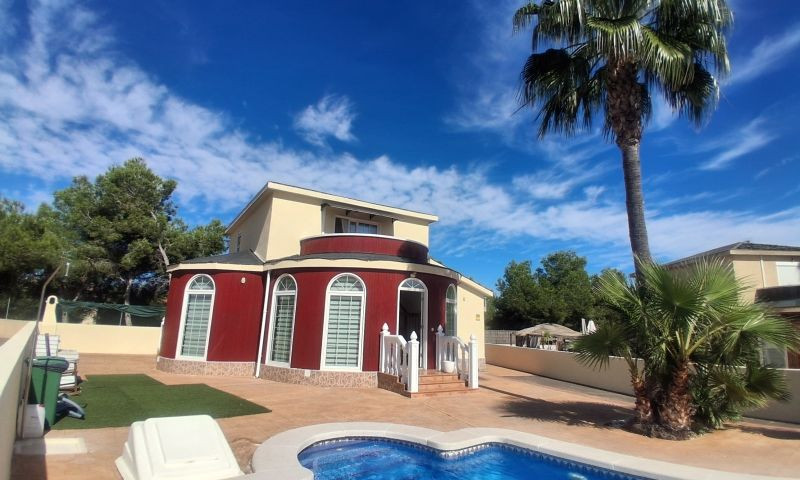 4 Bed Townhouse for sale in Pinar De Campoverde Costa Blanca, Alicante, Spain