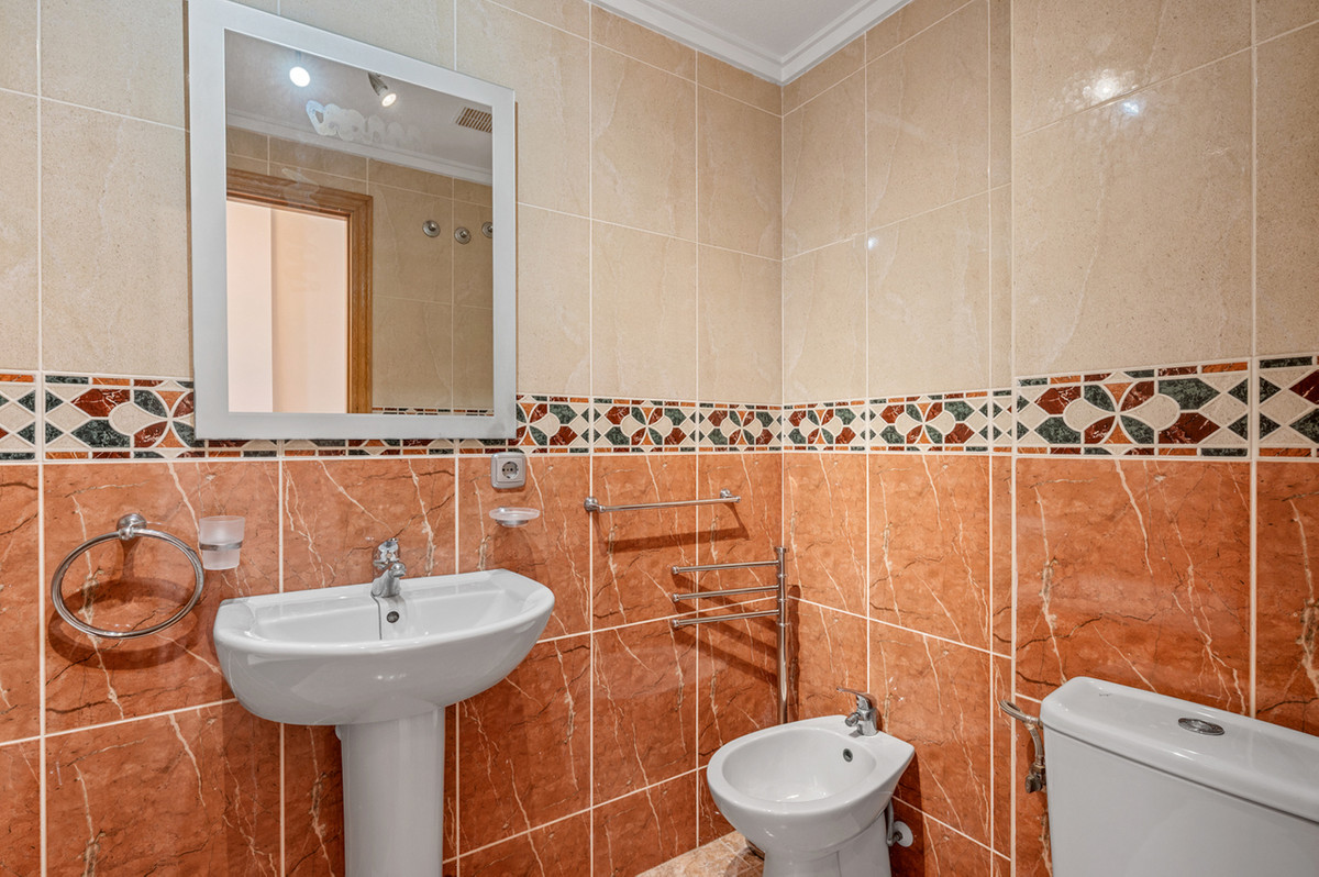 2 Bed Apartment for sale in Algorfa Costa Blanca, Alicante, Spain