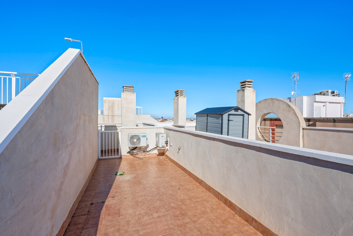 2 Bed Apartment for sale in Algorfa Costa Blanca, Alicante, Spain