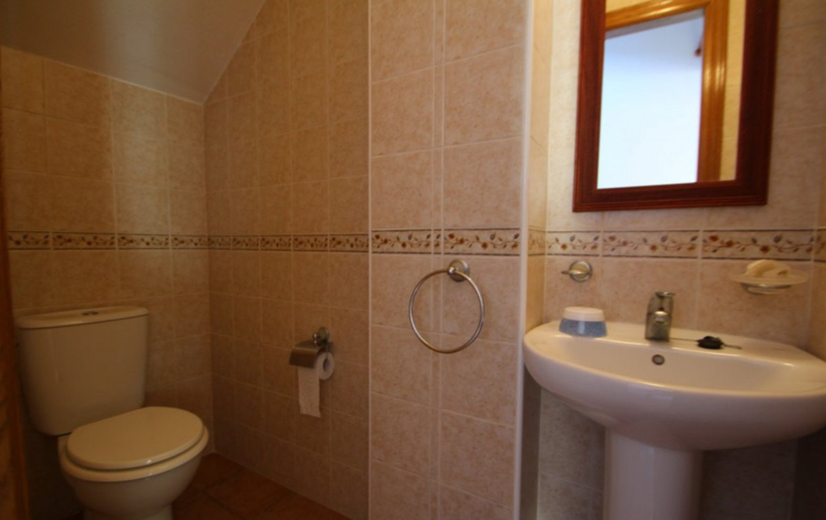 4 Bed Townhouse for sale in Villamartin Costa Blanca, Alicante, Spain