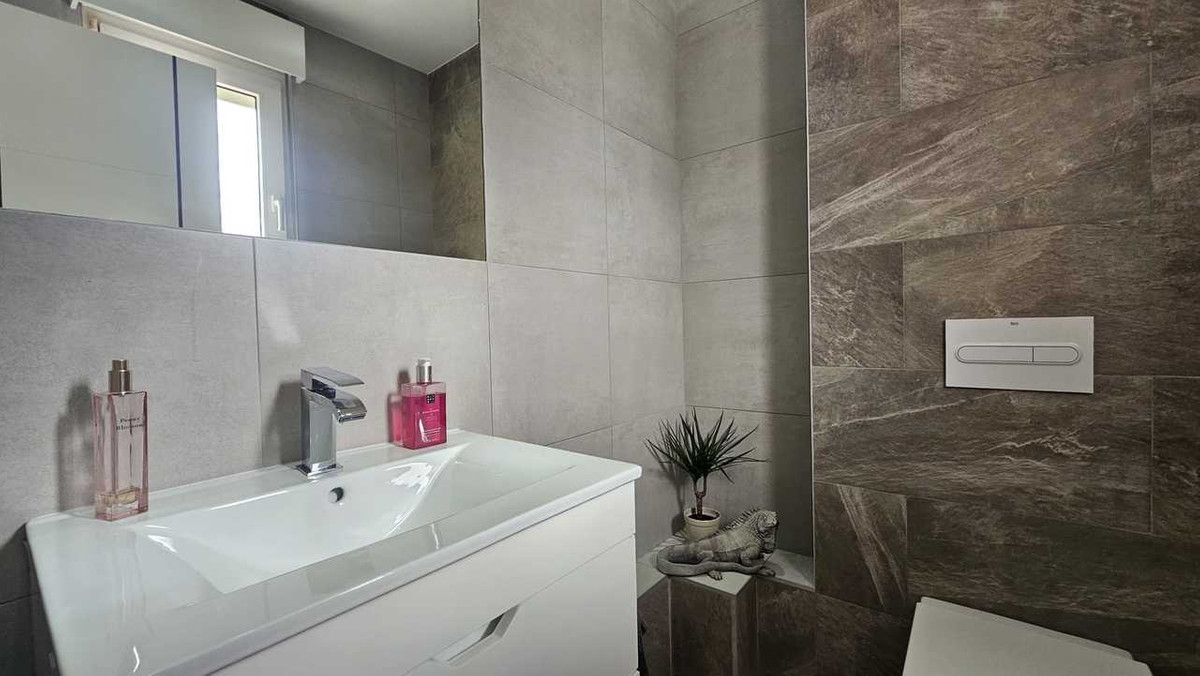 4 Bed Townhouse for sale in Torremendo Costa Blanca, Alicante, Spain