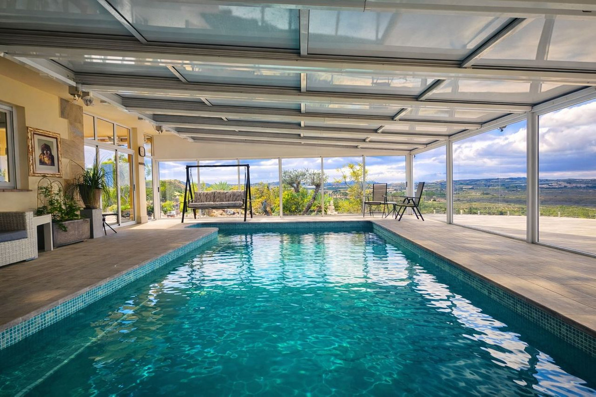 4 Bed Townhouse for sale in Torremendo Costa Blanca, Alicante, Spain