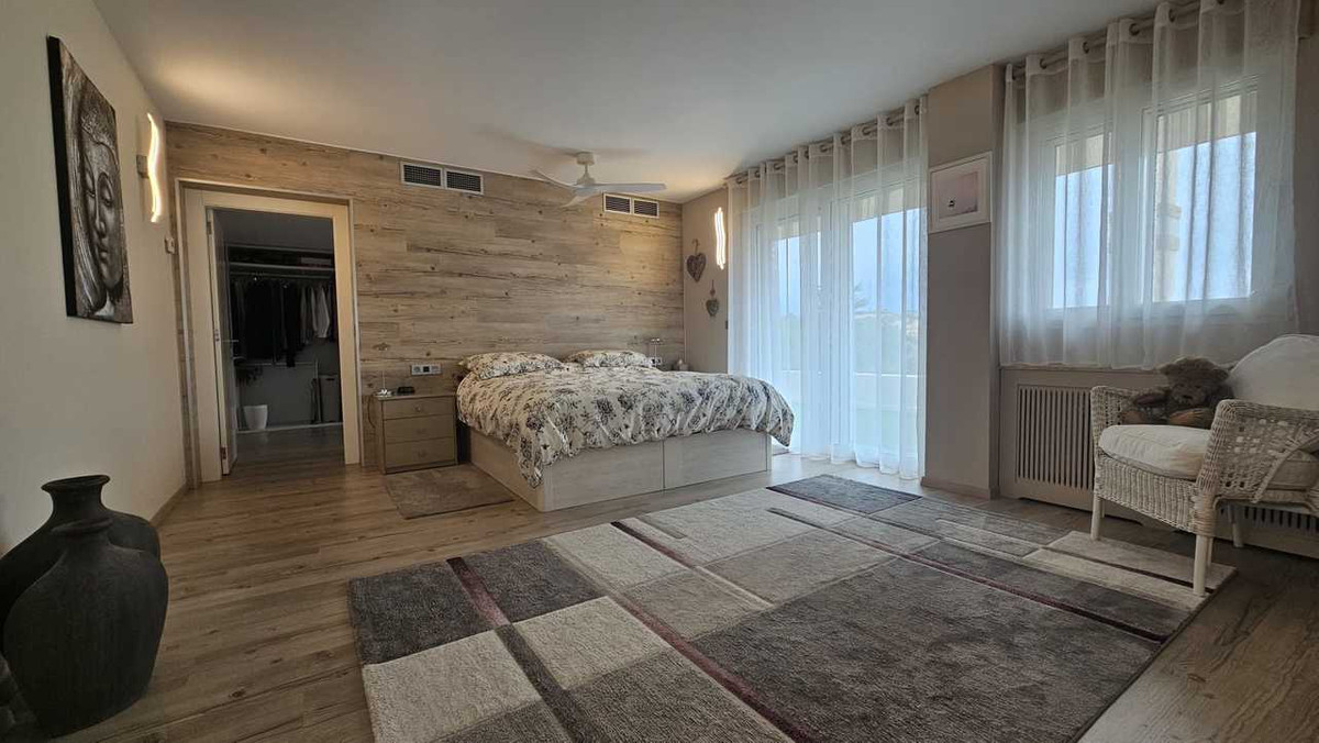 4 Bed Townhouse for sale in Torremendo Costa Blanca, Alicante, Spain