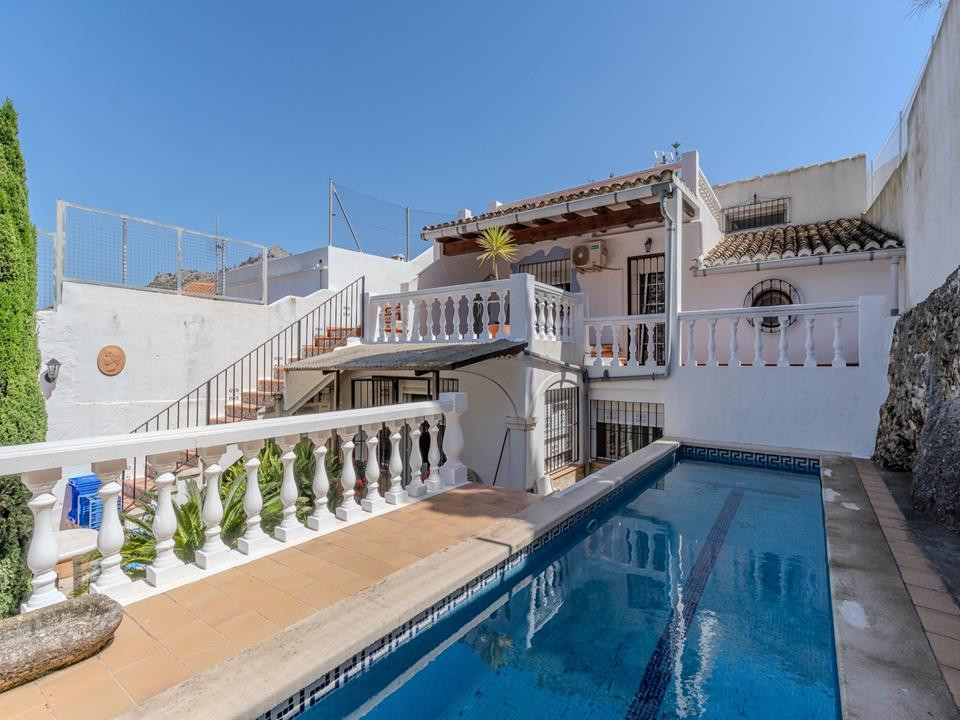 Se vende Adosada de 3 dormitorios en Costa Blanca, Alicante, España