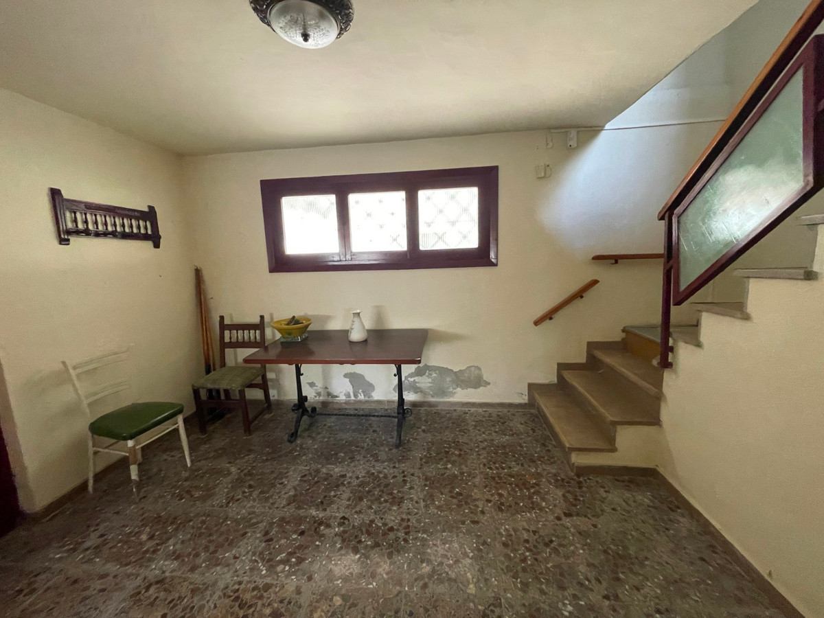 Se vende Villa - Chalet de 5 dormitorios en Costa Blanca, Alicante, España