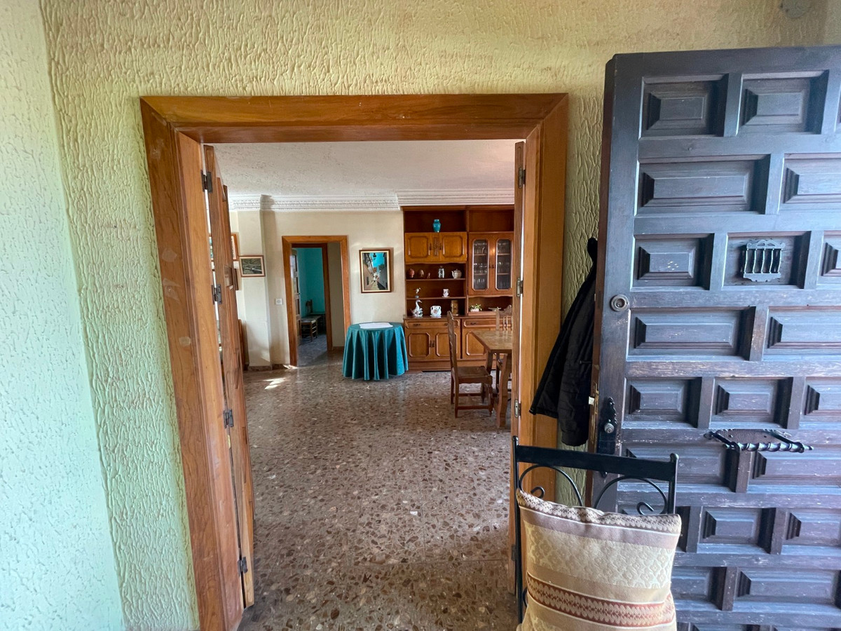 Se vende Villa - Chalet de 5 dormitorios en Costa Blanca, Alicante, España