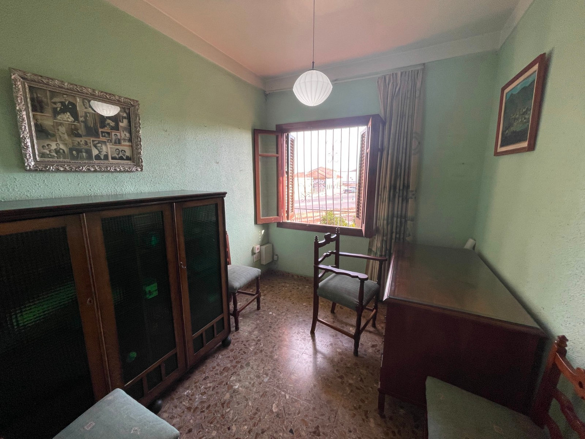 Se vende Villa - Chalet de 5 dormitorios en Costa Blanca, Alicante, España