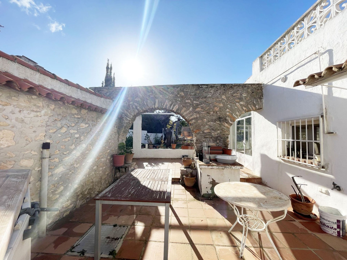 3 Bed Townhouse for sale in Calpe Costa Blanca, Alicante, Spain