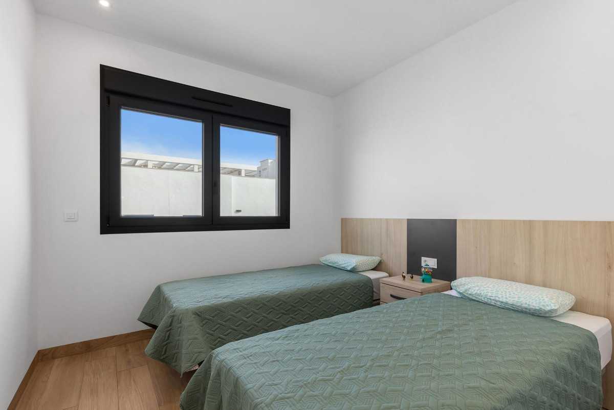 Se vende Ático de 2 dormitorios en Costa Blanca, Alicante, España