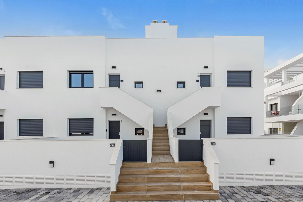Se vende Ático de 2 dormitorios en Costa Blanca, Alicante, España
