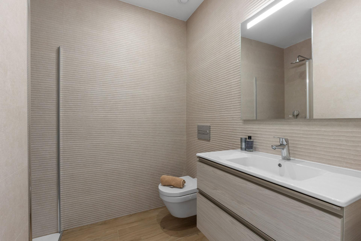 Se vende Ático de 2 dormitorios en Costa Blanca, Alicante, España