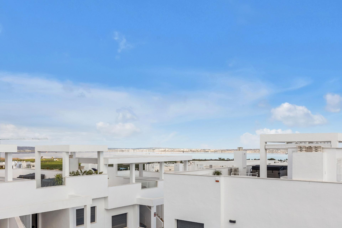 Se vende Ático de 2 dormitorios en Costa Blanca, Alicante, España