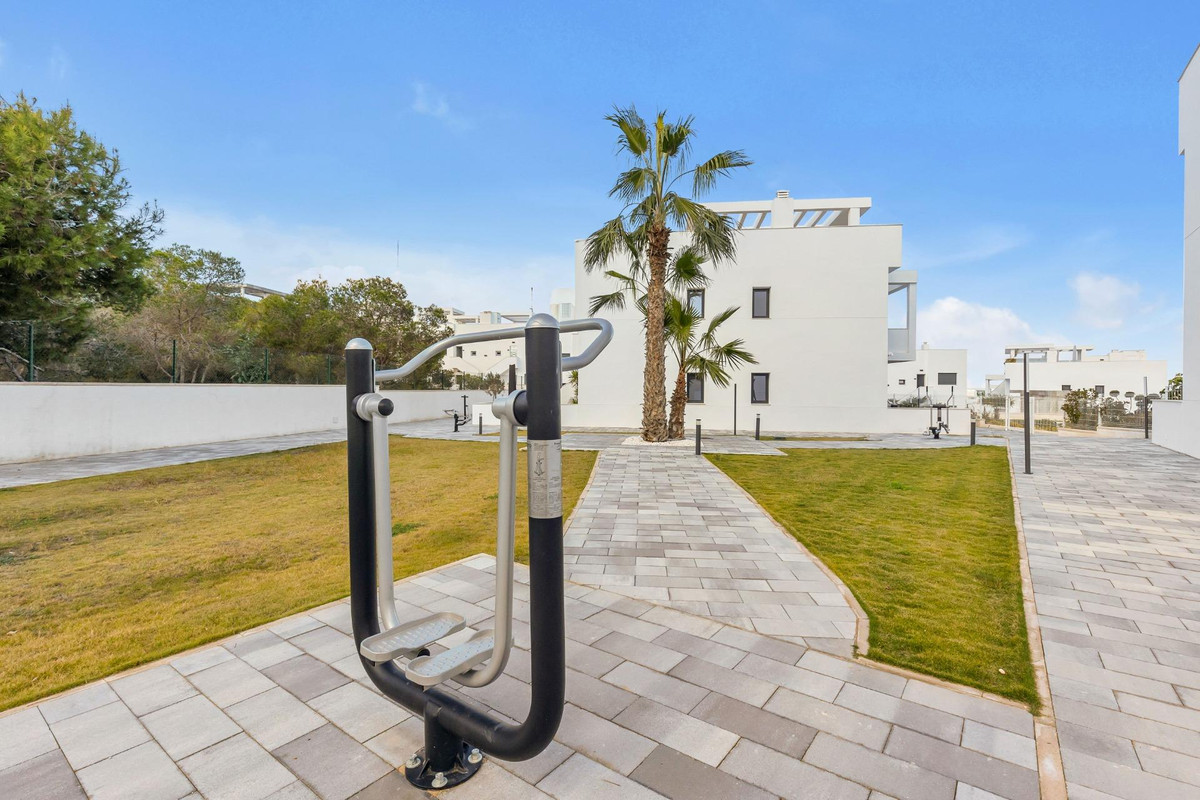 Se vende Ático de 2 dormitorios en Costa Blanca, Alicante, España