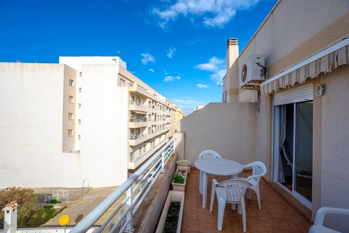 Se vende Ático de 1 dormitorios en Costa Blanca, Alicante, España