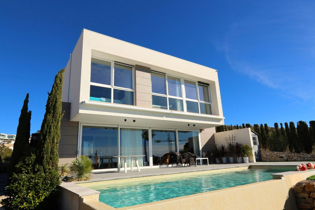 3 Bed Townhouse for sale in Finestrat Costa Blanca, Alicante, Spain