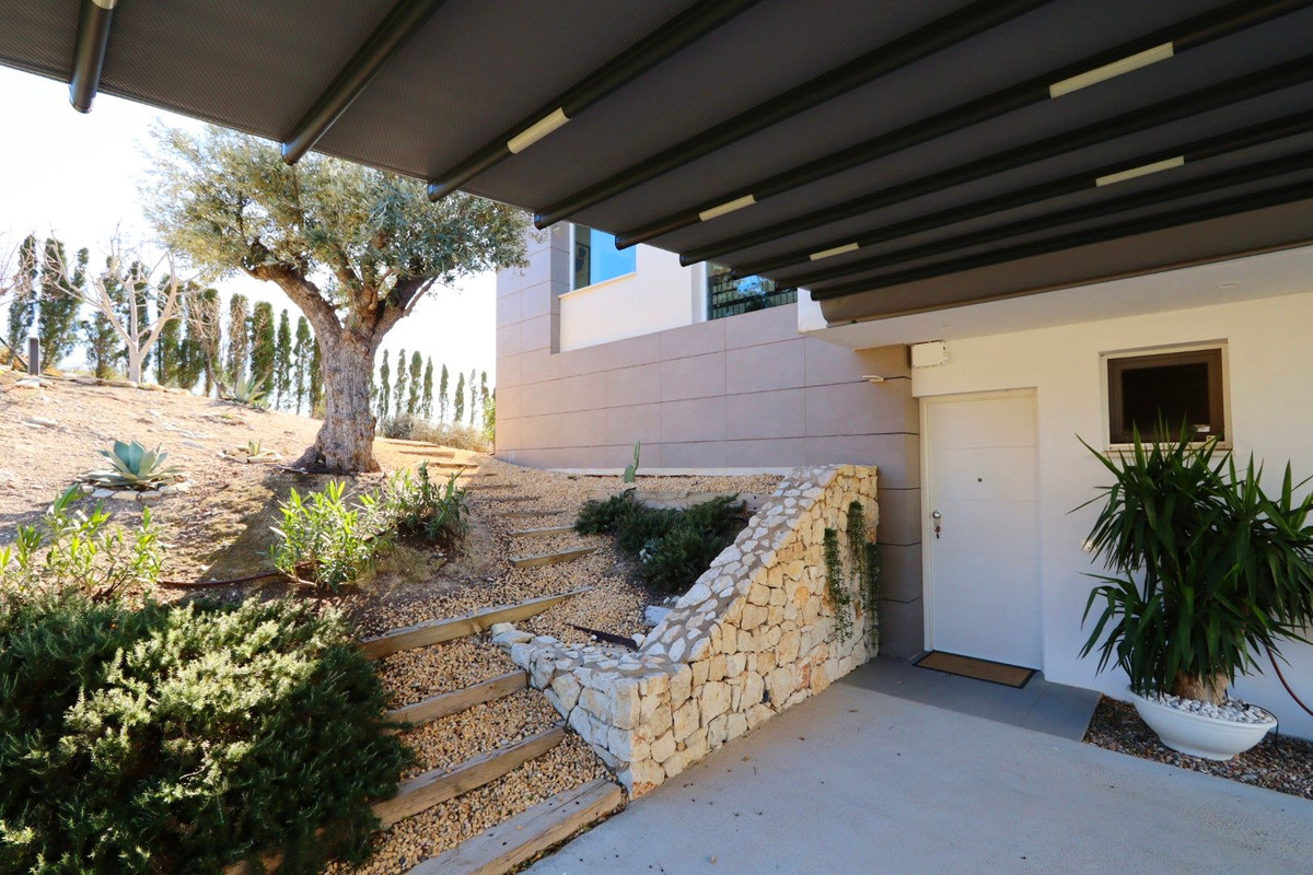 3 Bed Townhouse for sale in Finestrat Costa Blanca, Alicante, Spain