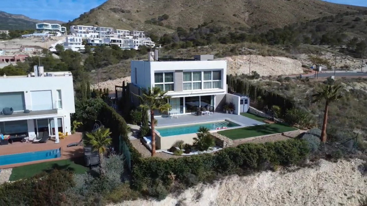 3 Bed Townhouse for sale in Finestrat Costa Blanca, Alicante, Spain