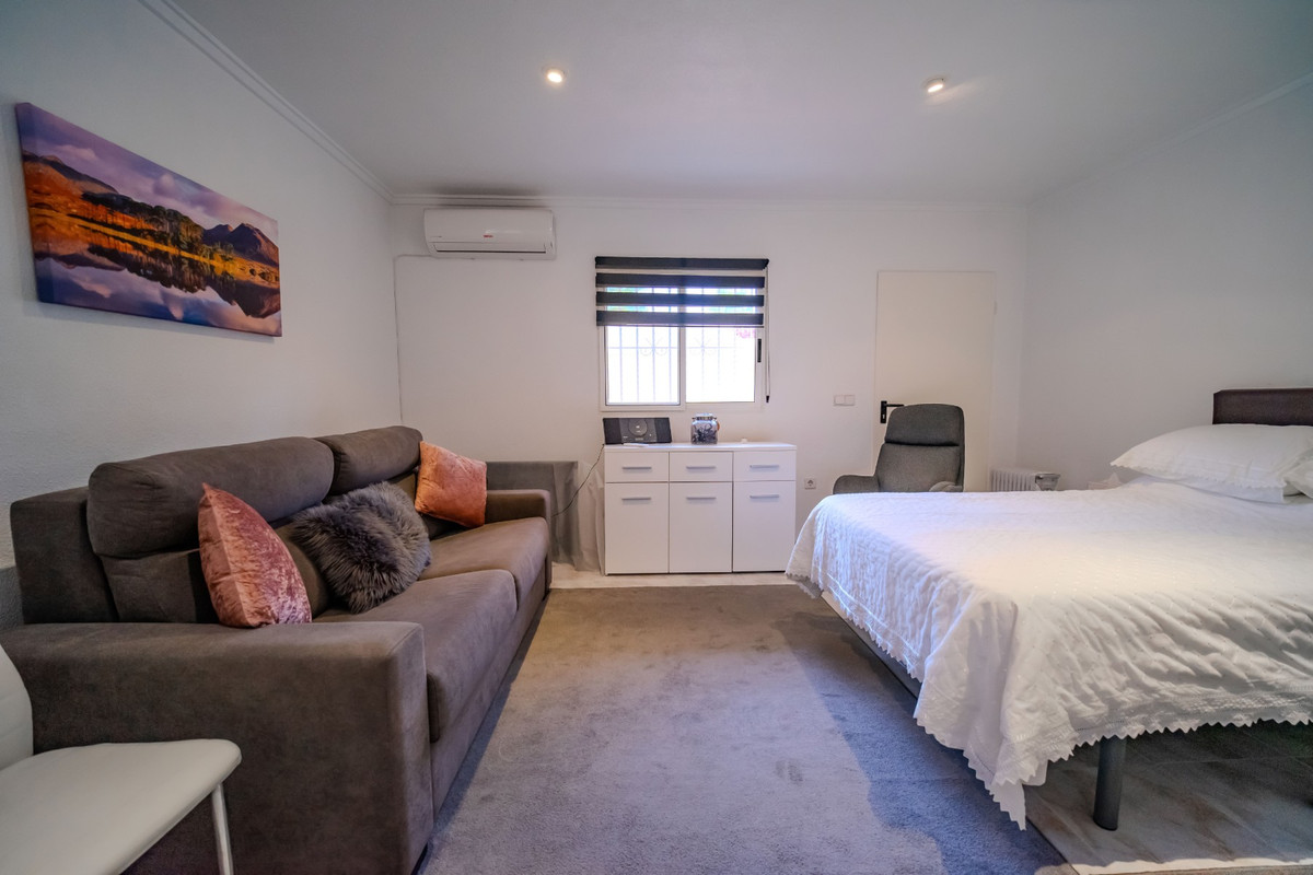 Se vende Pareada de 3 dormitorios en Costa Blanca, Alicante, España
