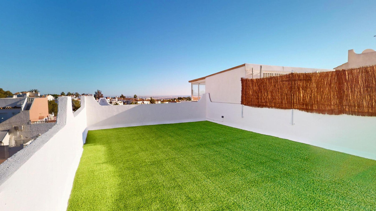 2 Bed Townhouse for sale in Blue Lagoon Costa Blanca, Alicante, Spain