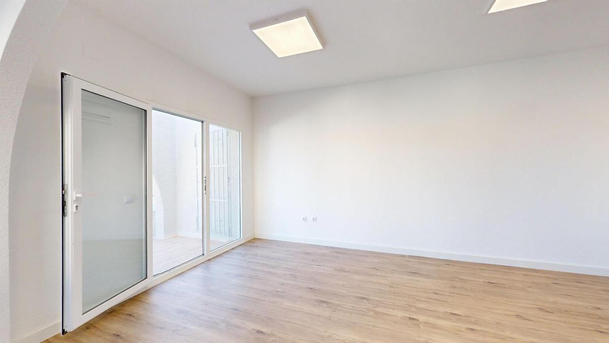 2 Bed Townhouse for sale in Blue Lagoon Costa Blanca, Alicante, Spain