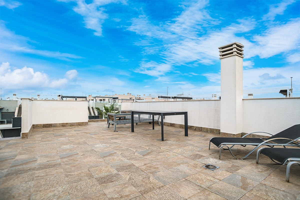 2 Bed Apartment for sale in Pilar De La Horadada Costa Blanca, Alicante, Spain