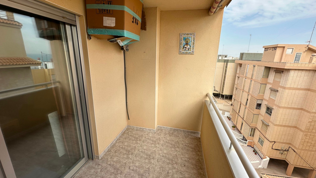 2 Bed Apartment for sale in Guardamar Del Segura Costa Blanca, Alicante, Spain