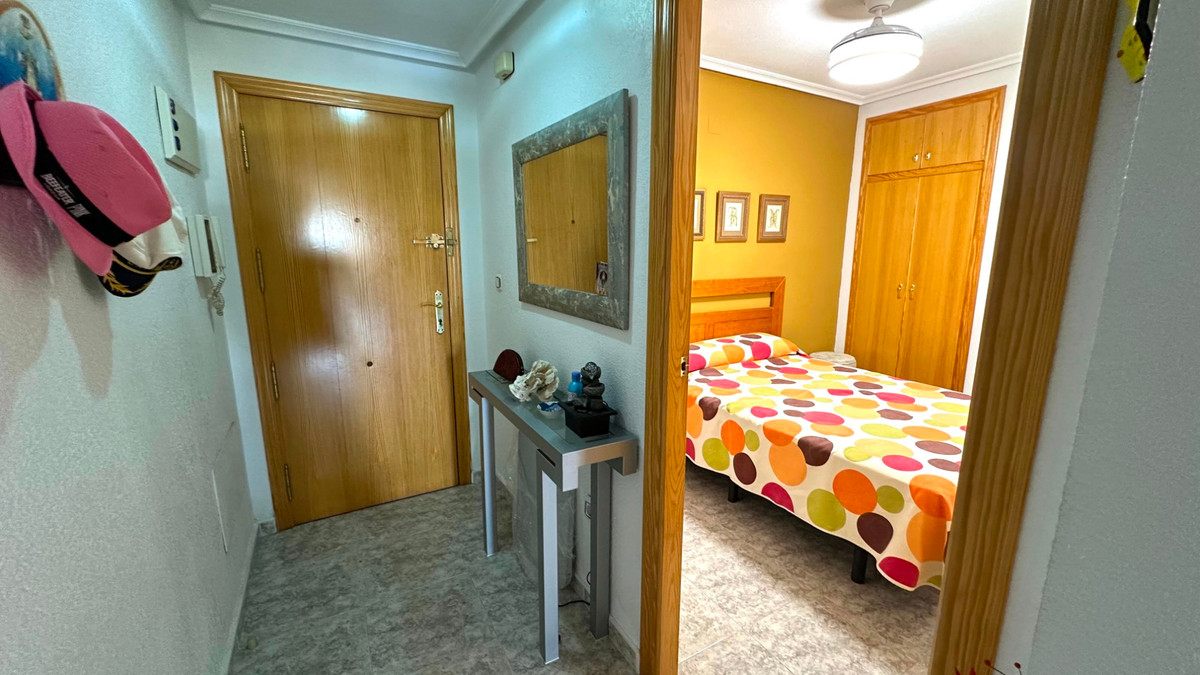 2 Bed Apartment for sale in Guardamar Del Segura Costa Blanca, Alicante, Spain