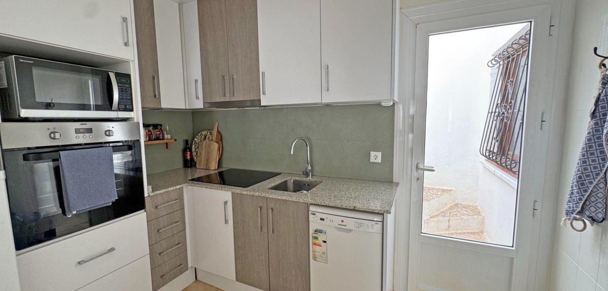 Se vende Pareada de 2 dormitorios en Costa Blanca, Alicante, España