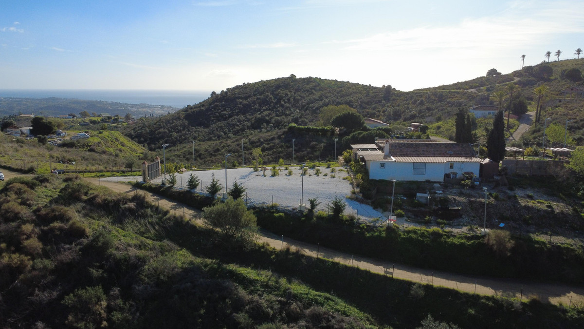 1 Bed Townhouse for sale in Mijas Costa Del Sol, Málaga, Spain