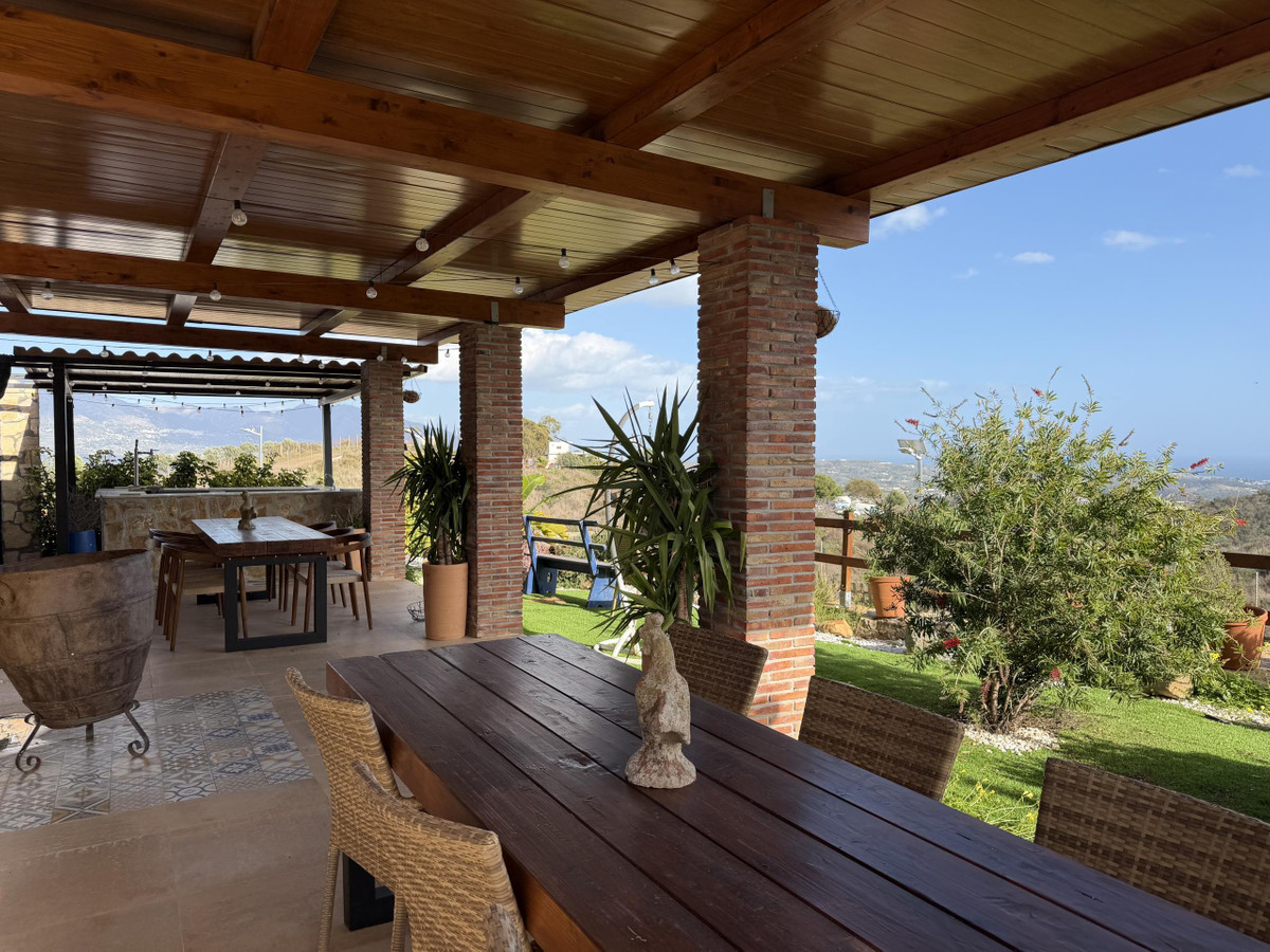 1 Bed Townhouse for sale in Mijas Costa Del Sol, Málaga, Spain