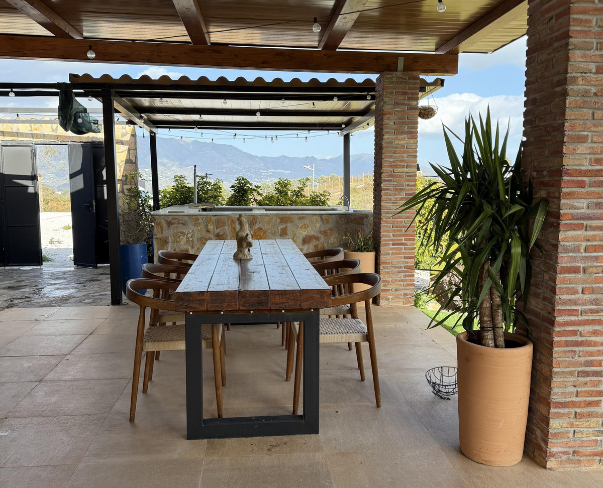 1 Bed Townhouse for sale in Mijas Costa Del Sol, Málaga, Spain