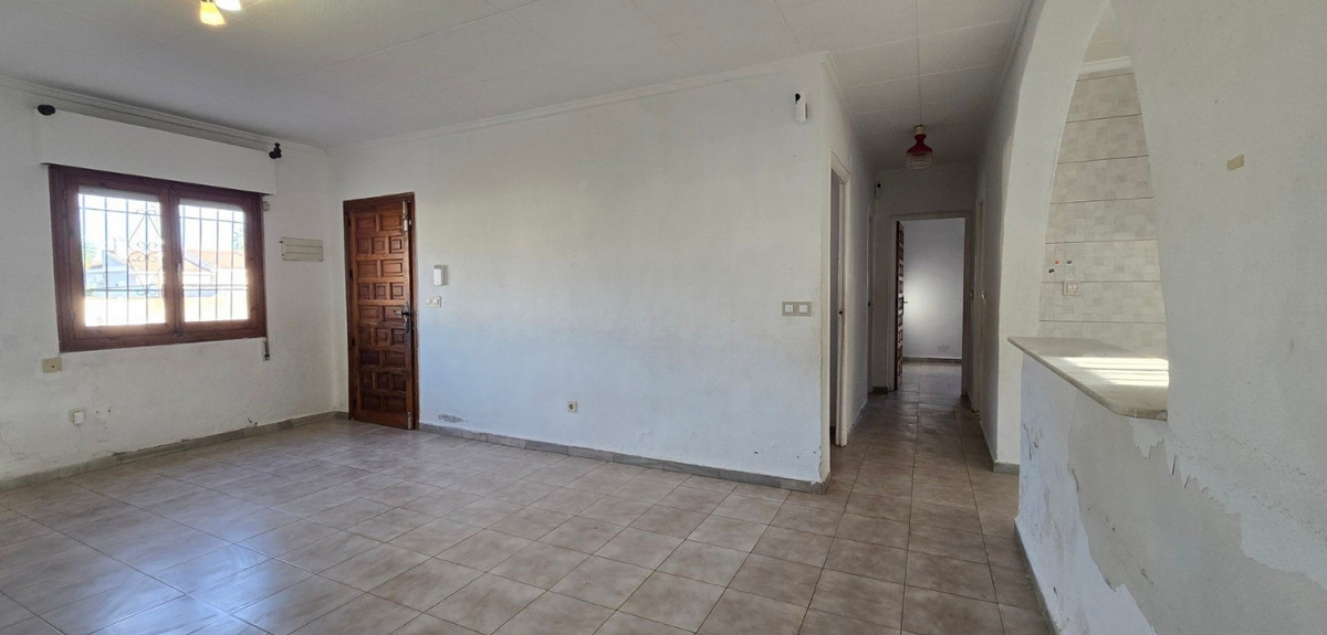 Se vende Villa - Chalet de 3 dormitorios en Costa Blanca, Alicante, España