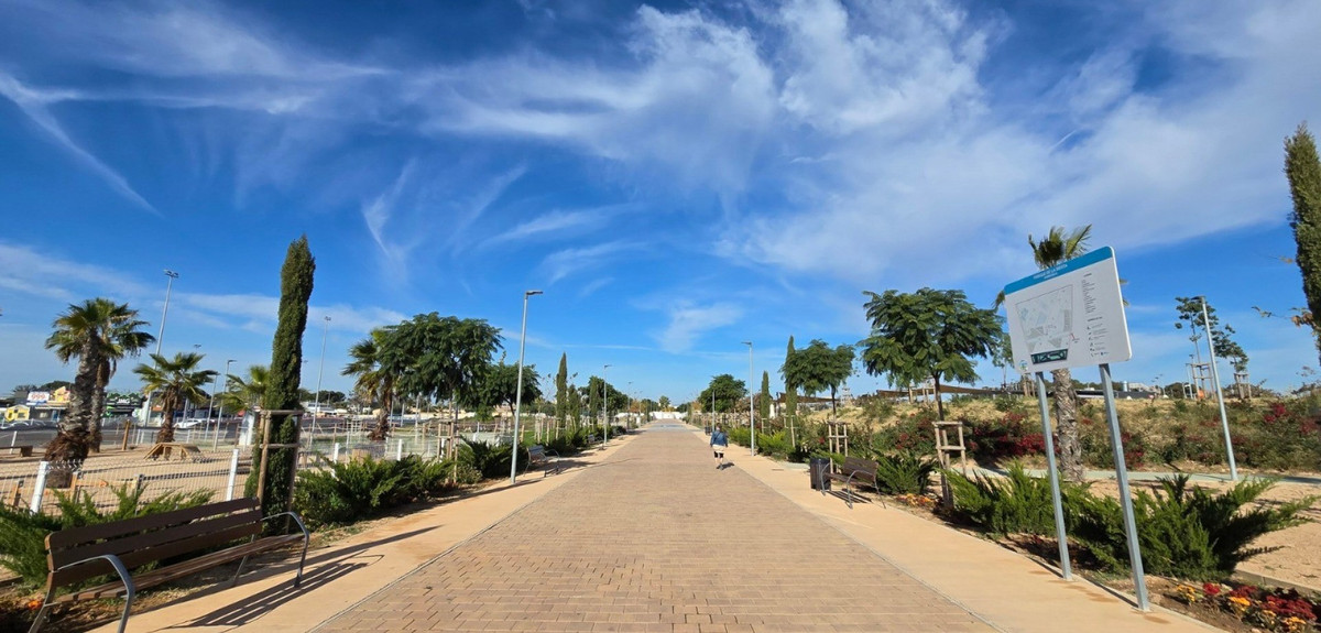 Se vende Villa - Chalet de 3 dormitorios en Costa Blanca, Alicante, España