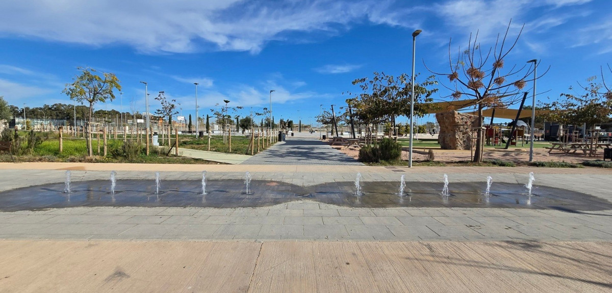 Se vende Villa - Chalet de 3 dormitorios en Costa Blanca, Alicante, España