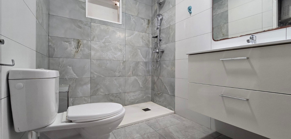 Se vende Villa - Chalet de 3 dormitorios en Costa Blanca, Alicante, España